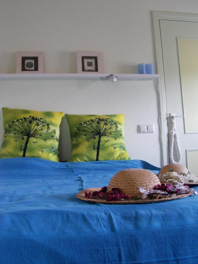 Bed And Garden Alde Coninckshof Bed & Breakfast Weurt Bagian luar foto